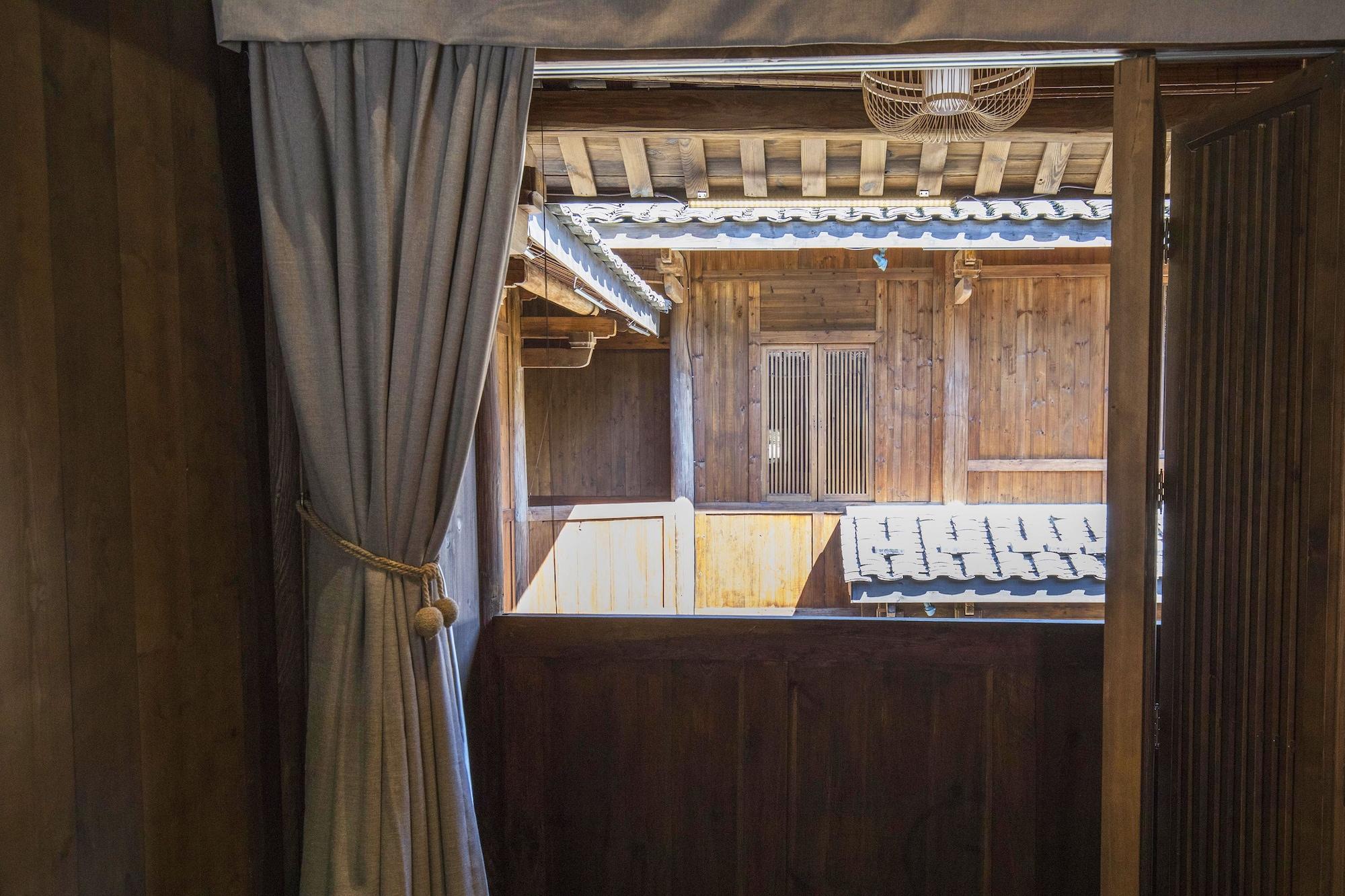 Отель Qingpu Nanjing Taxia Culture Retreat Zhangzhou Экстерьер фото