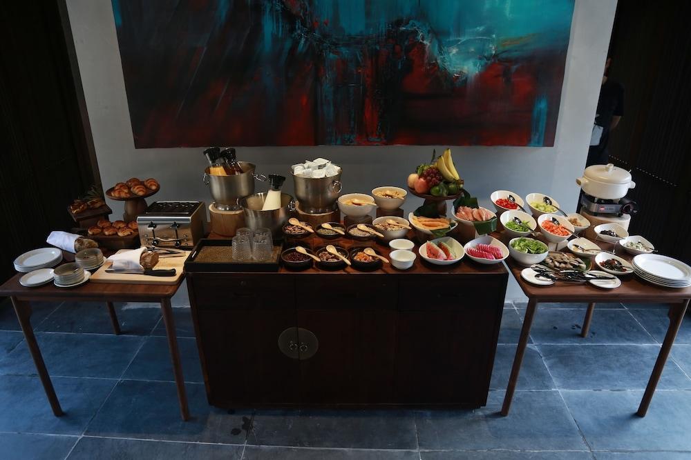 Отель Qingpu Nanjing Taxia Culture Retreat Zhangzhou Экстерьер фото