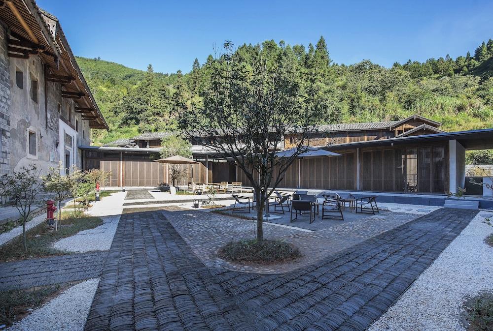 Отель Qingpu Nanjing Taxia Culture Retreat Zhangzhou Экстерьер фото